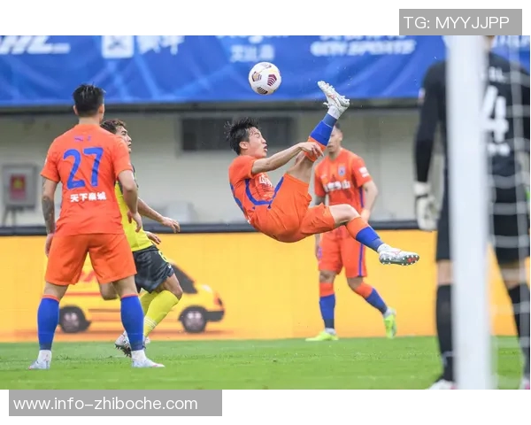 四连续！泰山官方：与20岁中场依木兰续约，合同期至2030年12月