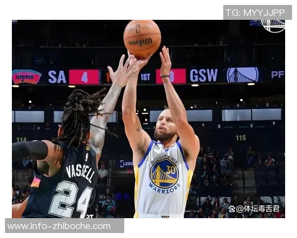 小子竟然偷走我的技能包波斯特彩虹三分命中库里场下无奈抱头叹息